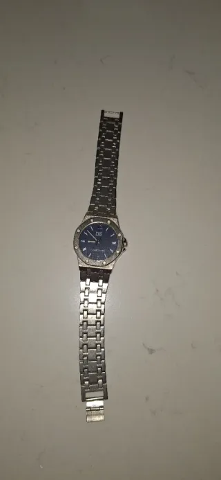 Reloj Azul y Plateado