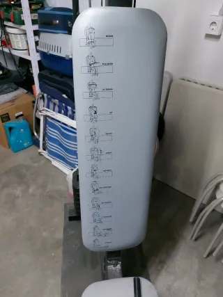 Máquina de gimnasio VivaFit multiejercicios