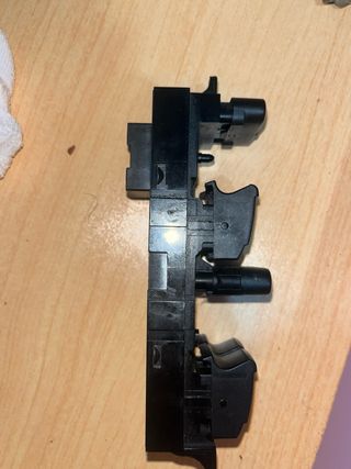 Botonera Elevalunas SEAT/VW