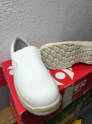 Zapatos de seguridad PANTER blancos 20€ cada par