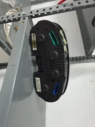 Cuadro instrumentos León 1m