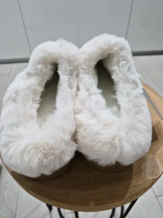Botines pantuflas Mabove marrones y blancos
