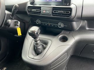 Peugeot Rifter BlueHDi 100 Active Pack Standard 73 kW (100 CV)