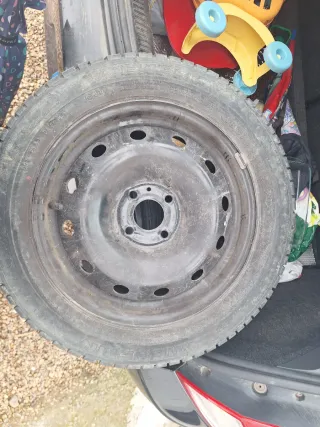 Rueda Michelin 185/60 R15