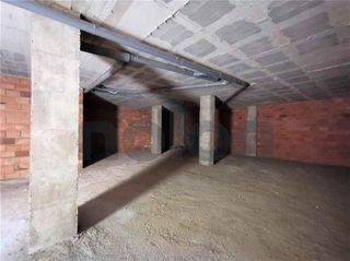 Local comercial en venta en Pabellón - Estación - El Corte Inglés en Ejido (El)