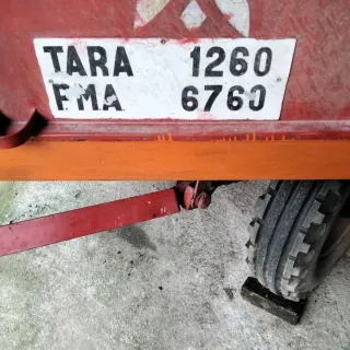 Remolque con documentación e ITV