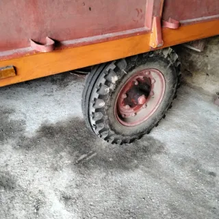 Remolque con documentación e ITV