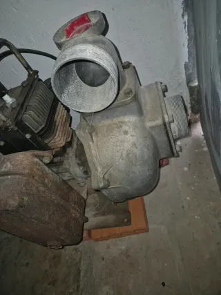 Bomba de agua motor gasolina
