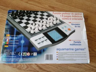 Computadora de ajedrez Aquamarine Games