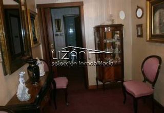 Piso en venta en Zona Teatro Campoamor en Oviedo