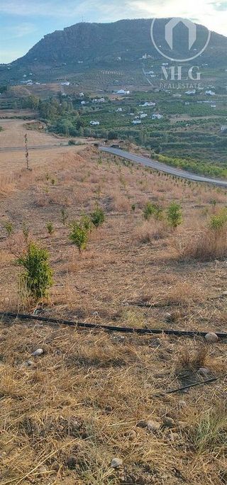 Terreno en venta en Álora