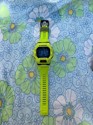 Reloj Casio G-Shock Amarillo Neón