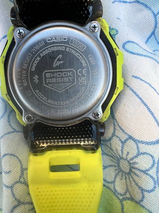 Reloj Casio G-Shock Amarillo Neón