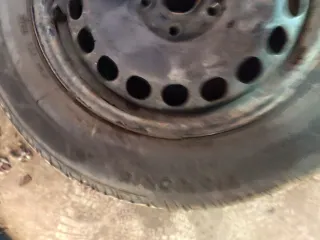 2 Neumáticos 215/60R16 llanta hierro