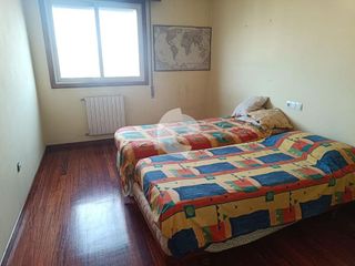 Piso en venta en Universidad en Ourense