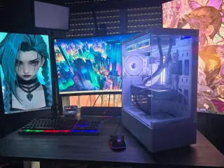 PC Gaming Ryzen 7 7800X3D + RX 9060 XT 16GB