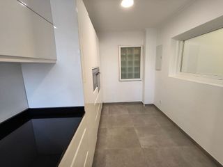Piso en venta en Zona Fernández Ladreda en Pontevedra
