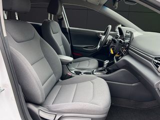 Hyundai Ioniq 1.6 GDI HEV Klass DCT 104 kW (141 CV)
