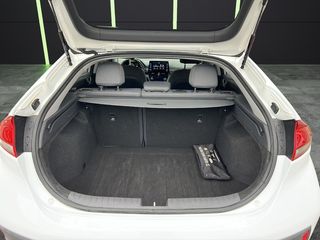 Hyundai Ioniq 1.6 GDI HEV Klass DCT 104 kW (141 CV)