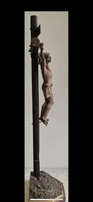 Gran Cristo , Crucifijo de mesa Calvario