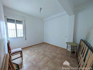 Piso en venta en Linares