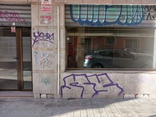 Local comercial en venta en Universidad en Ciudad Real