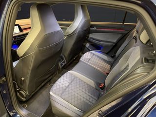 Volkswagen Golf R-Line 1.5 TSI 96 kW (130 CV)