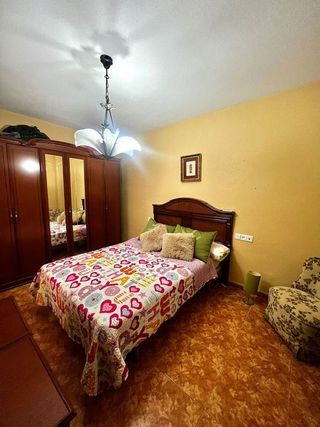 Piso en venta en Los Molinos - Villa Blanca en Almería