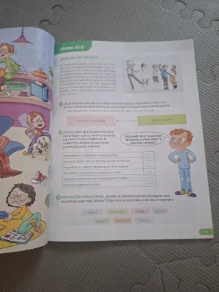 Religión católica. 4 Primaria. Edén. Revuela. C...