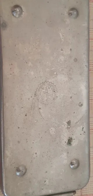 Esterilizador médico vintage