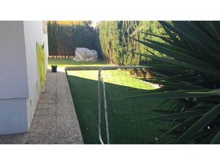 Chalet en alquiler en Montequinto en Dos Hermanas