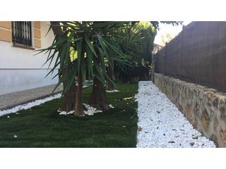 Chalet en alquiler en Montequinto en Dos Hermanas