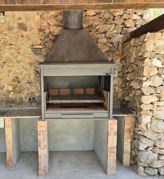 Barbacoa Horno Metal y Cristal