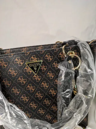 Bolso Guess Marrón y Dorado