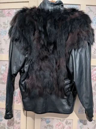 Cazadora Piel y Pelo Negra