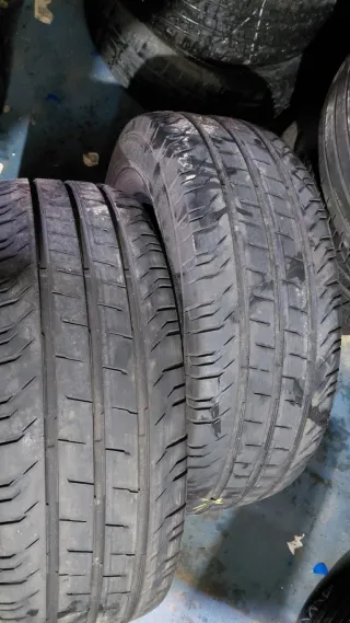 Neumático 235/65/16