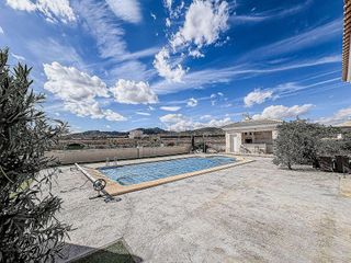 Casa en venta en Pinós