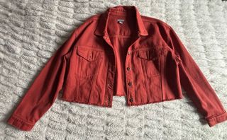 Chaqueta vaquera corta