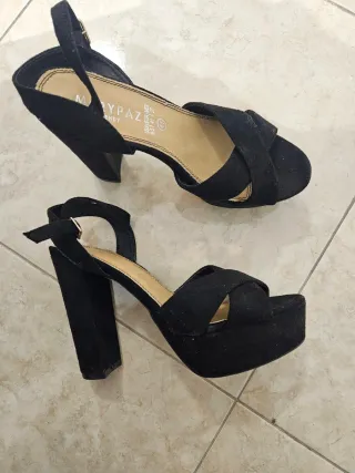 Tacones negros plataforma talla 41
