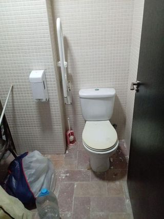 Local comercial en venta en Zona Concordia en Burjassot