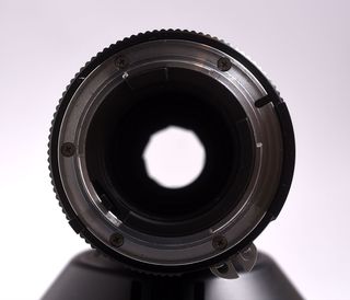 NIKKOR AI 200mm f/4 + Scatola