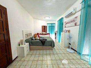 Edificio en venta en Linares