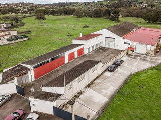 Nave industrial en venta en Noreña