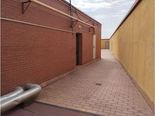 Local comercial en venta en Delicias en Valladolid