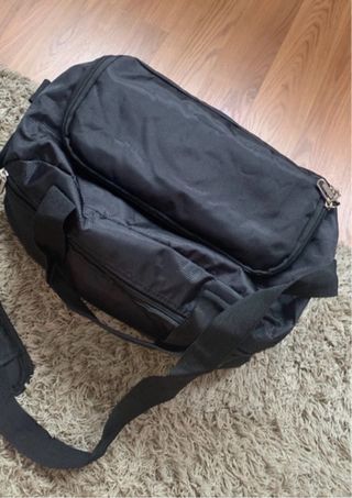 Bolsa de viaje negra para cabina