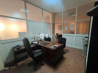 Local comercial en venta en Lucena