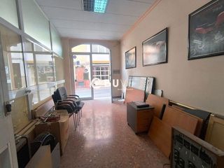 Local comercial en venta en Lucena