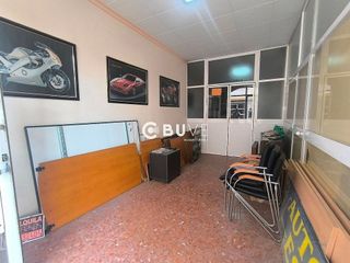 Local comercial en venta en Lucena