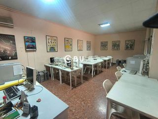 Local comercial en venta en Lucena
