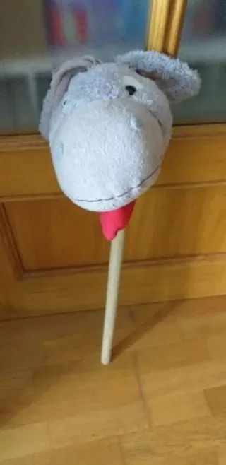 Caballito correpasillos y  Perito